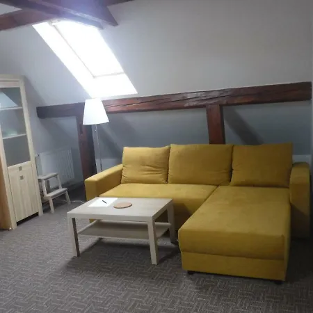 招待所 Apartman Vicki